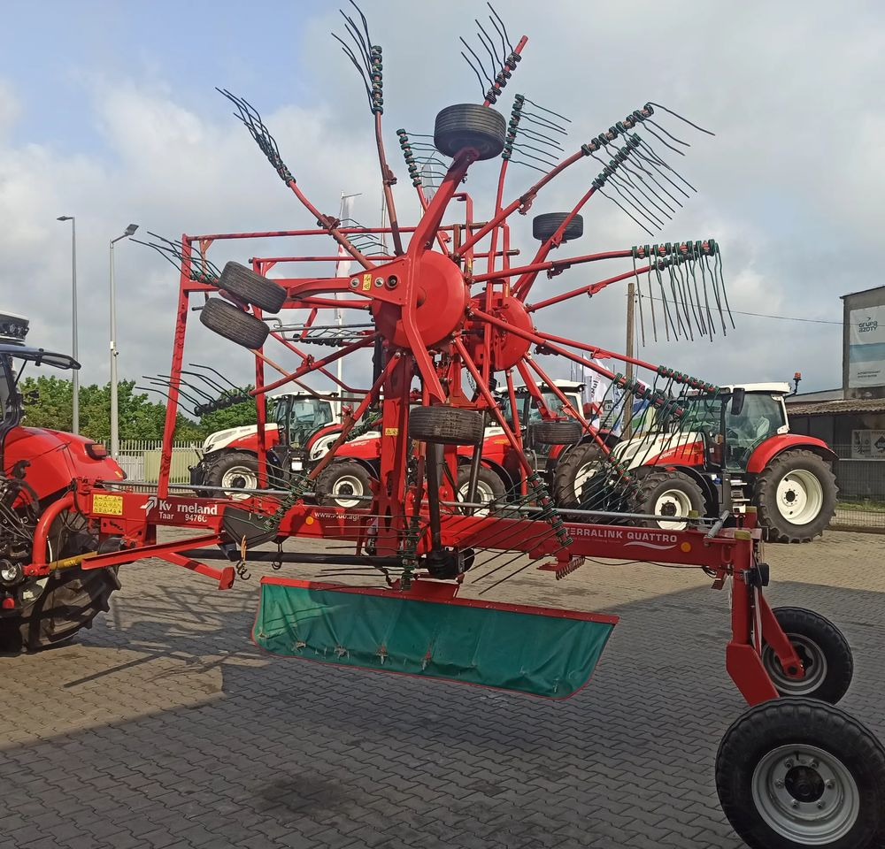 Kverneland Taarup 9476C - Tedder/ Rake: picture 3 Kverneland Taarup 9476C - Tedder/ Rake: picture 3