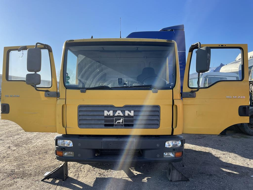 MAN TGL - Cab for Truck: picture 5 MAN TGL - Cab for Truck: picture 5