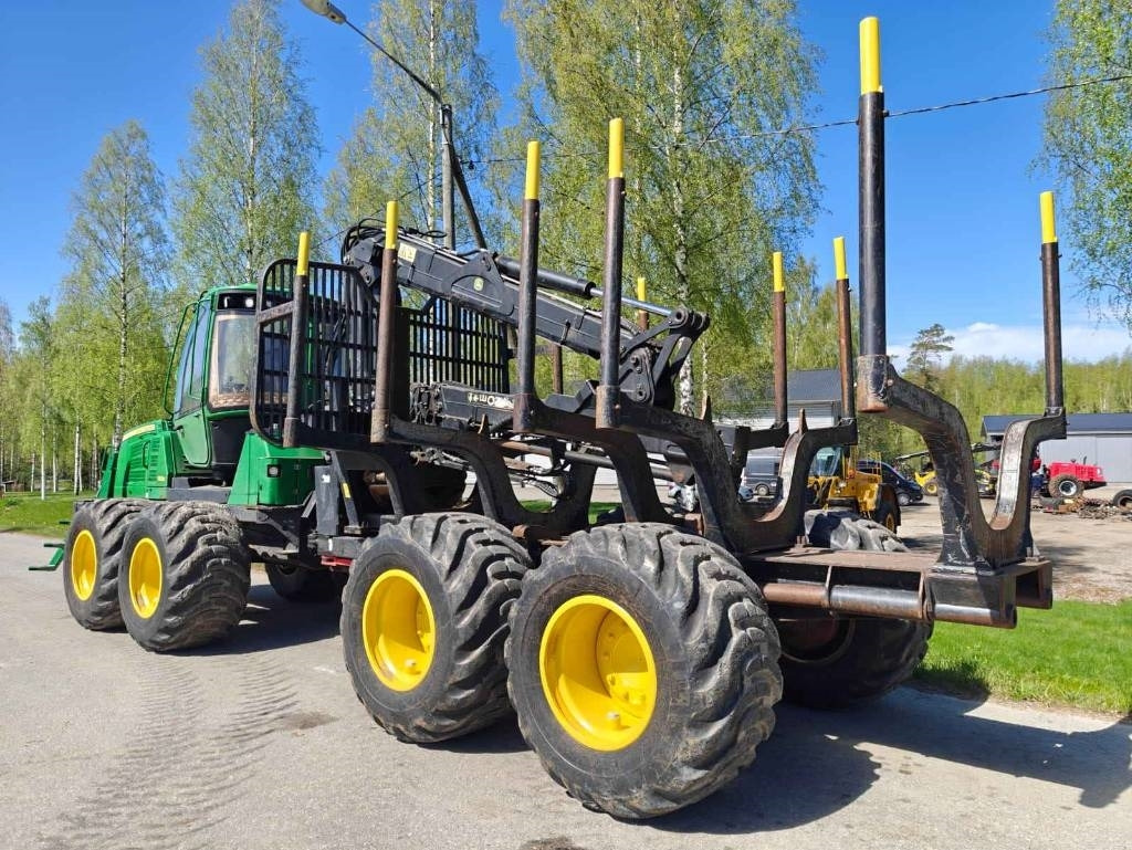John Deere 1110 E Eco III - Forwarder: picture 3 John Deere 1110 E Eco III - Forwarder: picture 3