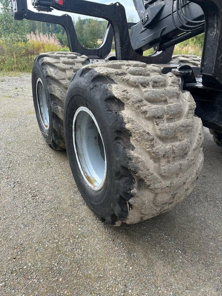 Forwarder Komatsu 875: picture 12
