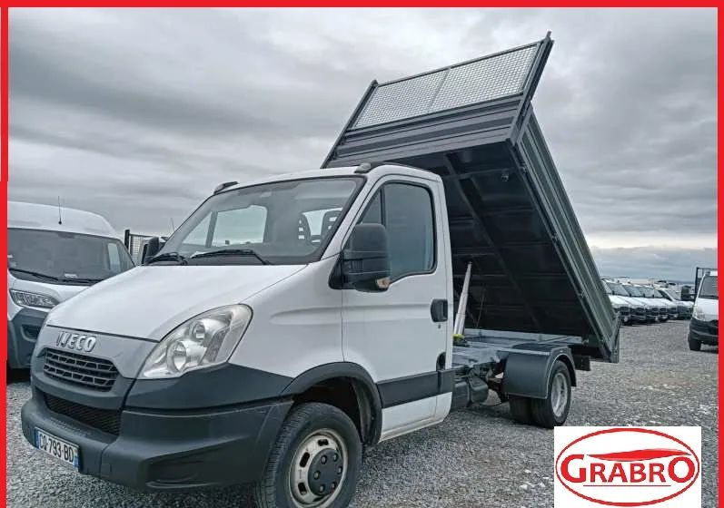 Iveco 35C13, 35C12, 35C15 - Tipper van: picture 1 Iveco 35C13, 35C12, 35C15 - Tipper van: picture 1