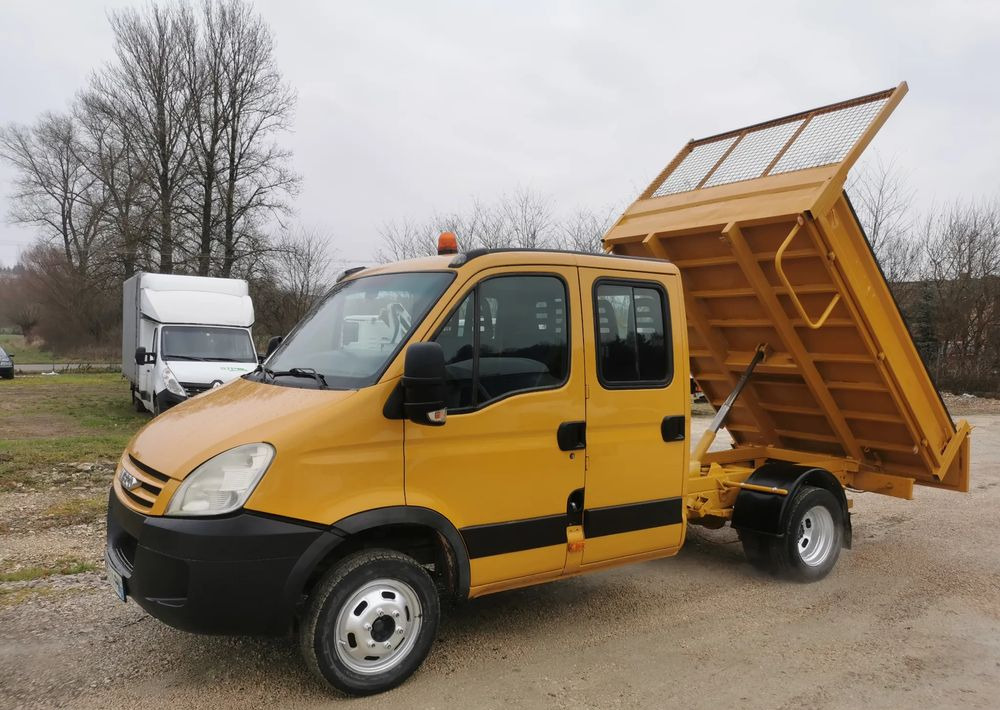 Iveco Daily 35C12 Brygadówka wywrotka Dubel hak kiper doka 35C13 - Tipper van: picture 2 Iveco Daily 35C12 Brygadówka wywrotka Dubel hak kiper doka 35C13 - Tipper van: picture 2