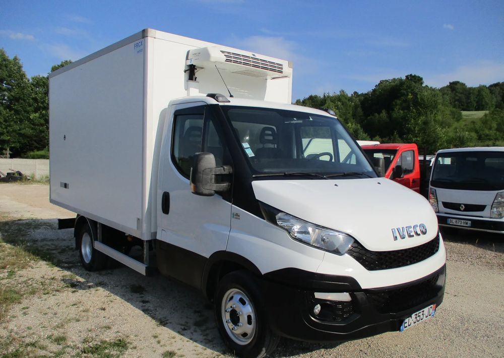 Iveco Daily 35C13 chłodnia Mroźnia na bliźniaku 35-130 Thermo King agregat - Refrigerated delivery van: picture 1 Iveco Daily 35C13 chłodnia Mroźnia na bliźniaku 35-130 Thermo King agregat - Refrigerated delivery van: picture 1