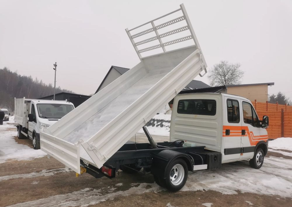 Iveco Daily 35C15 Brygadówka 3.0-150KM wywrotka Hak kiper doka 7-osobowa Dubel - Tipper van: picture 3 Iveco Daily 35C15 Brygadówka 3.0-150KM wywrotka Hak kiper doka 7-osobowa Dubel - Tipper van: picture 3