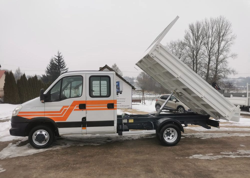 Iveco Daily 35C15 Brygadówka 3.0-150KM wywrotka Hak kiper doka 7-osobowa Dubel - Tipper van: picture 5 Iveco Daily 35C15 Brygadówka 3.0-150KM wywrotka Hak kiper doka 7-osobowa Dubel - Tipper van: picture 5