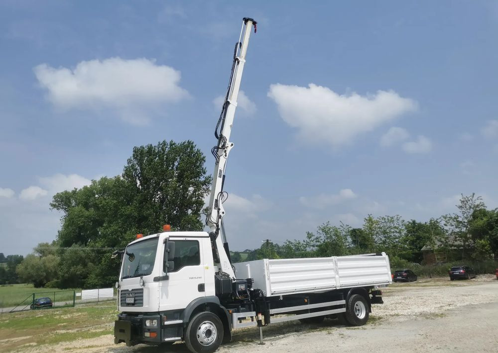 MAN TGM 15.240 Żuraw HDS HIAB + kiper wywrotka + Płyta czołowa Mały przebieg Klima - Tipper: picture 5 MAN TGM 15.240 Żuraw HDS HIAB + kiper wywrotka + Płyta czołowa Mały przebieg Klima - Tipper: picture 5