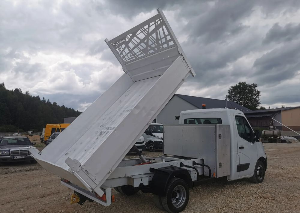 Renault Master Kiper wywrotka 2.3-145KM Hak Bliźniak klimatyzacja Kamera cofania - Tipper van: picture 4 Renault Master Kiper wywrotka 2.3-145KM Hak Bliźniak klimatyzacja Kamera cofania - Tipper van: picture 4