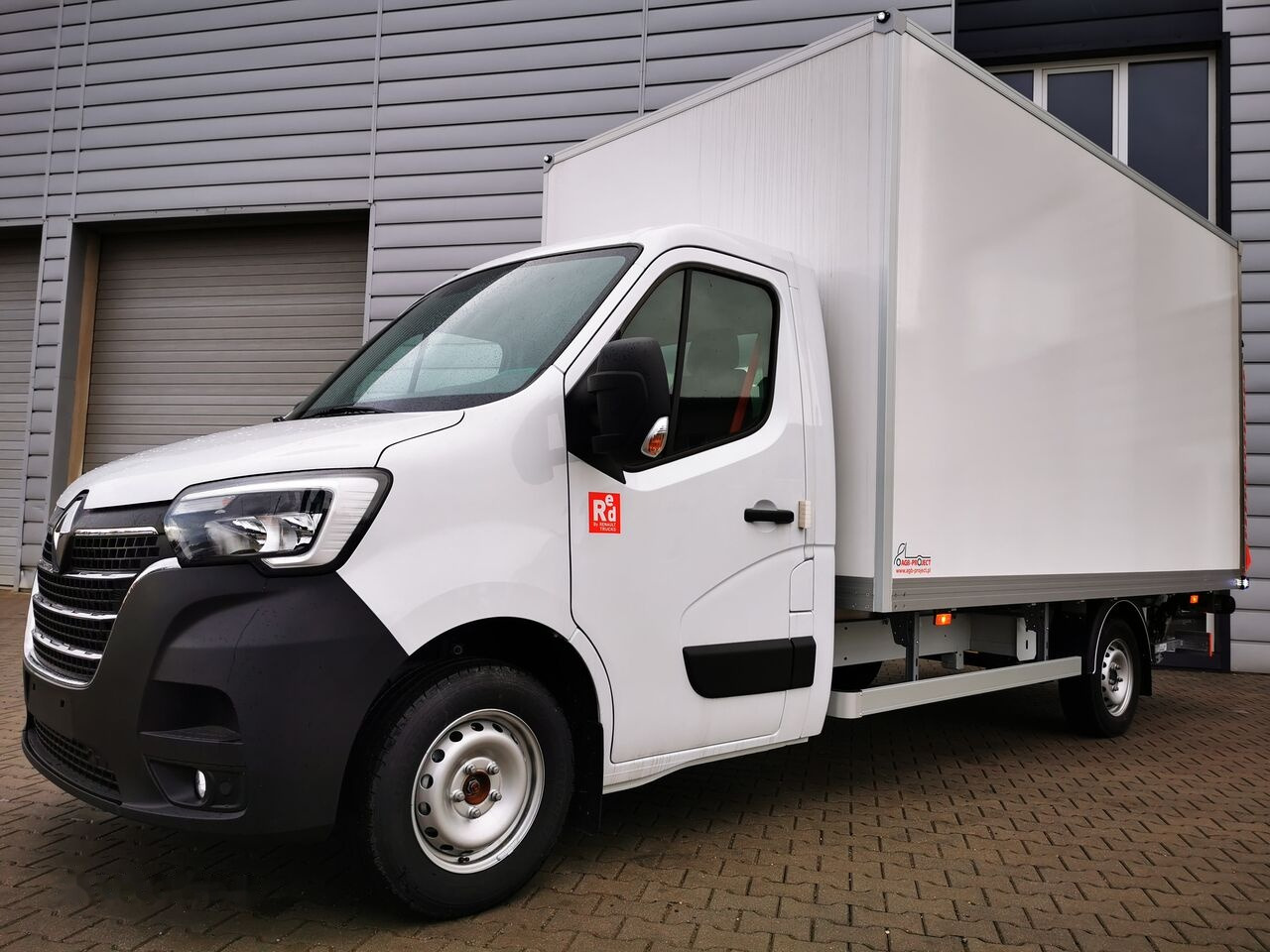 - Closed box van: picture 3 - Closed box van: picture 3
