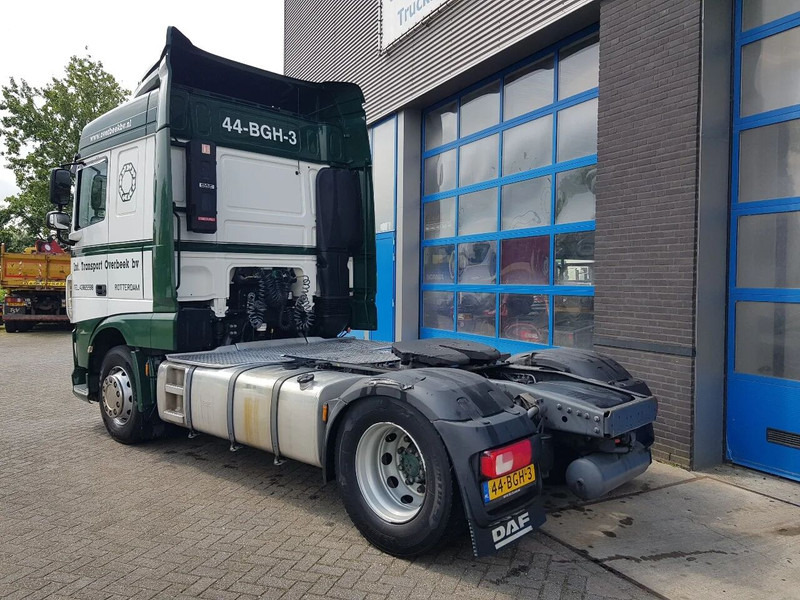 DAF XF 440 ADR AT FL EXII OX - Tractor unit: picture 4 DAF XF 440 ADR AT FL EXII OX - Tractor unit: picture 4