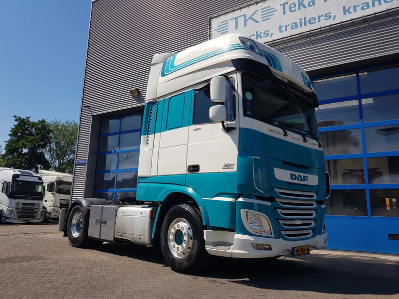 DAF XF 460 XF 460 ADR EX/II, EX/III, FL,OX and AT Leather Int. Night Airco - Tractor unit: picture 5 DAF XF 460 XF 460 ADR EX/II, EX/III, FL,OX and AT Leather Int. Night Airco - Tractor unit: picture 5