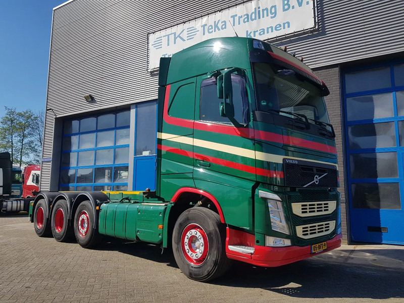 Volvo FH 500 8x2 Euro 6 Netherlands truck - Container transporter/ Swap body truck: picture 5 Volvo FH 500 8x2 Euro 6 Netherlands truck - Container transporter/ Swap body truck: picture 5