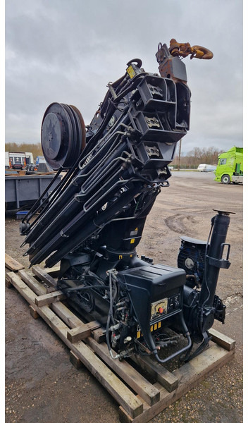 Hiab 244 EP-5 Hipro - Truck mounted crane for Truck: picture 2 Hiab 244 EP-5 Hipro - Truck mounted crane for Truck: picture 2