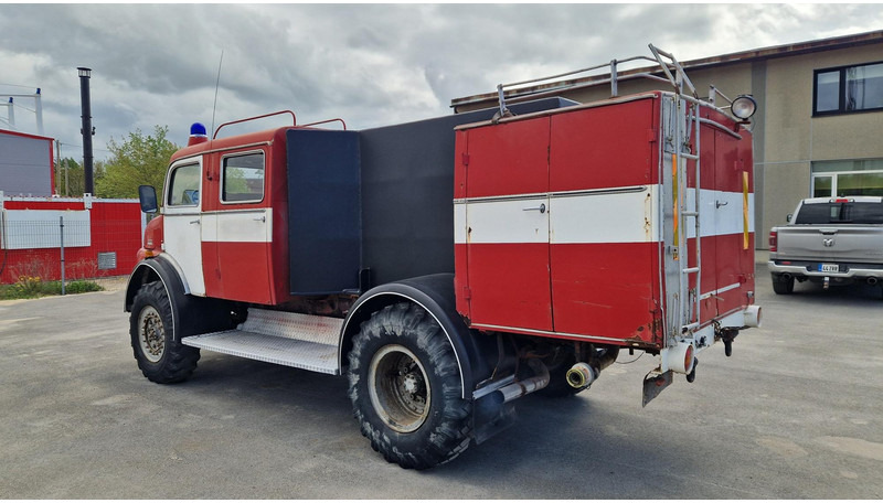 Mercedes-Benz 1113 4X4 new tank - Fire truck: picture 4 Mercedes-Benz 1113 4X4 new tank - Fire truck: picture 4
