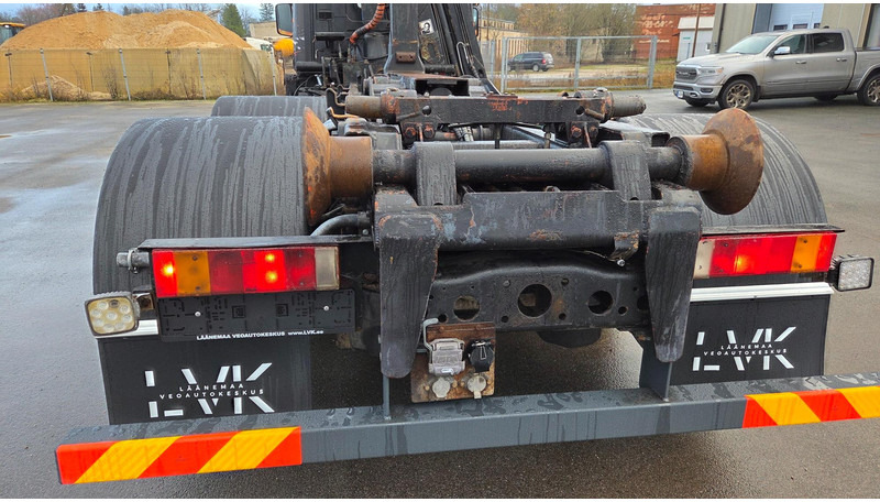 Scania P114 6X2*4 340 Jonsered 100Z - Hook lift truck, Crane truck: picture 5 Scania P114 6X2*4 340 Jonsered 100Z - Hook lift truck, Crane truck: picture 5