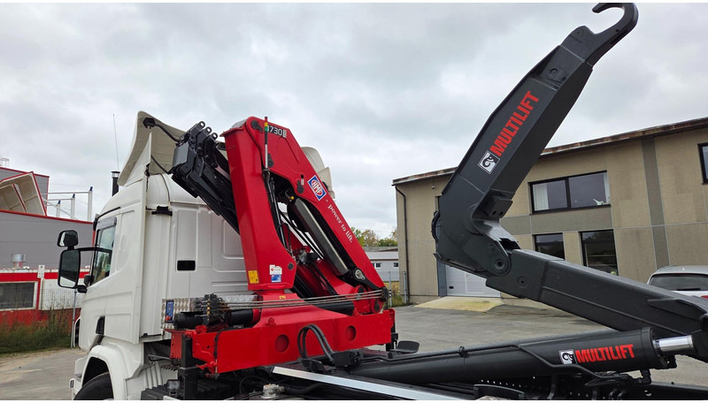Hook lift truck, Crane truck Scania P370 6X2*4 HMF 1730: picture 19