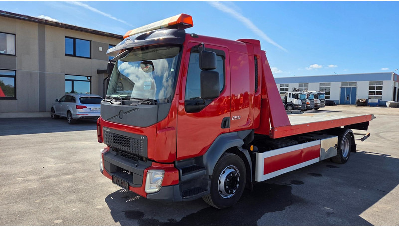 Volvo FL250 4X2 - Tow truck: picture 1 Volvo FL250 4X2 - Tow truck: picture 1