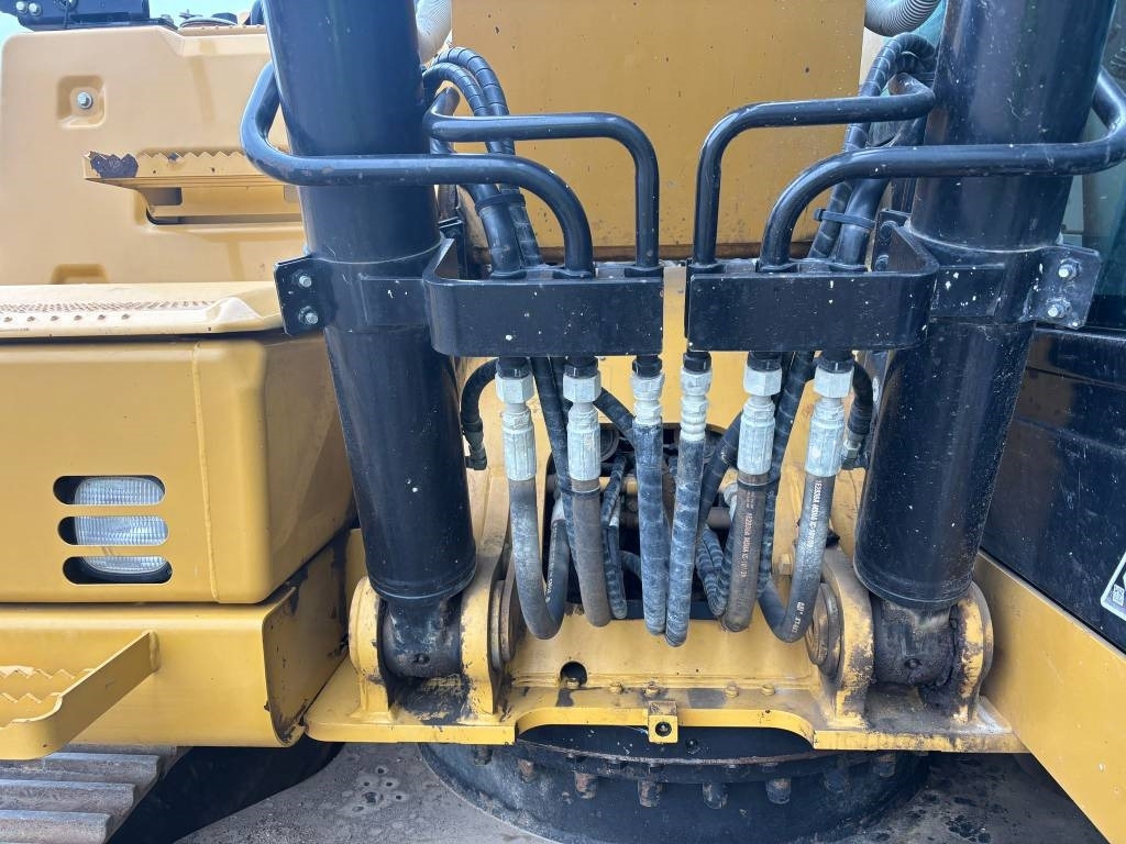 CAT 323 F L  leasing CAT 323 F L: picture 24