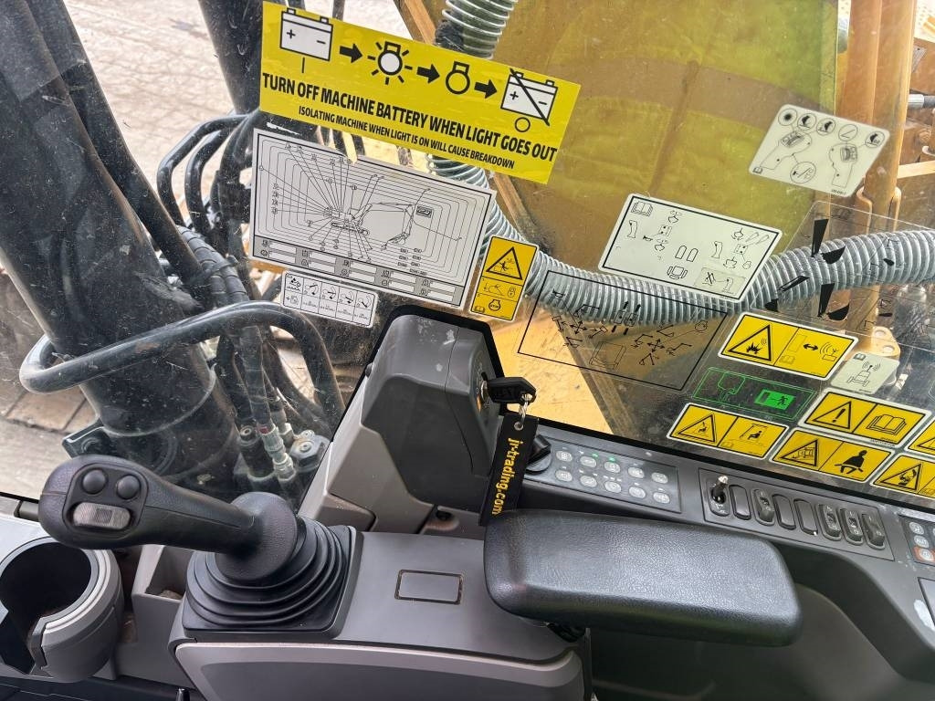 CAT 323 F L  leasing CAT 323 F L: picture 11