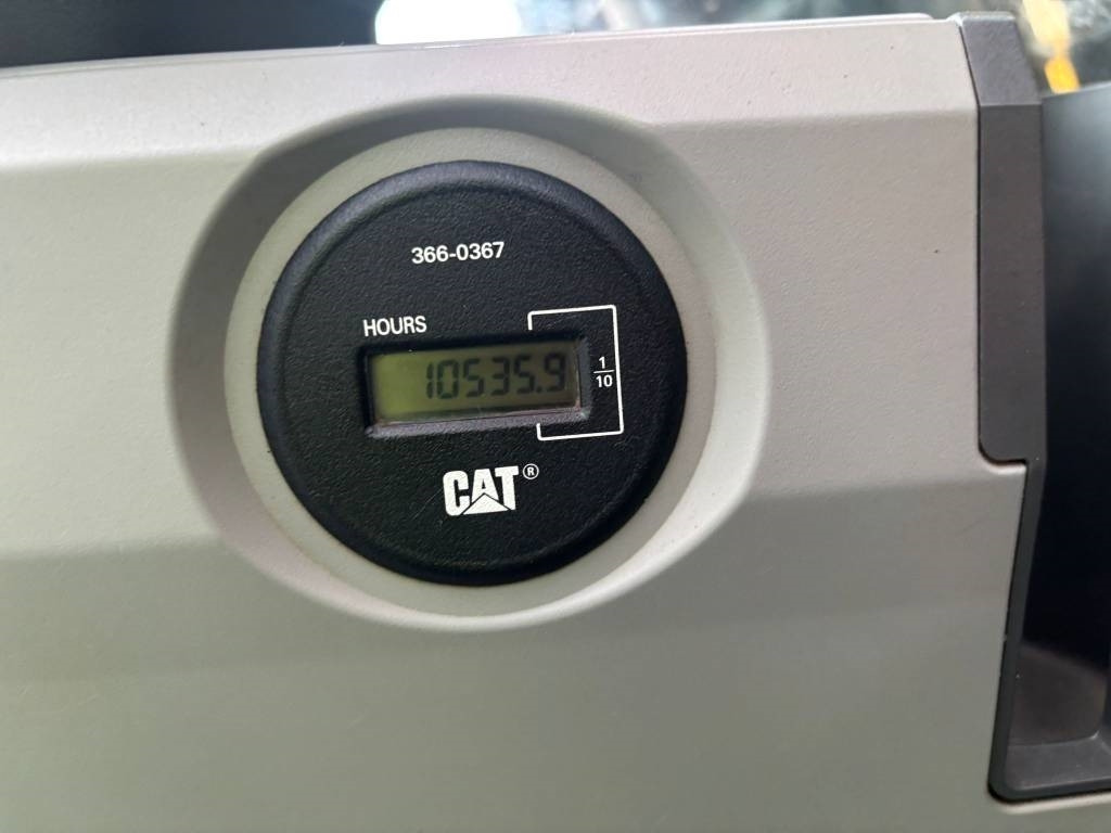 CAT 323 F L  leasing CAT 323 F L: picture 8