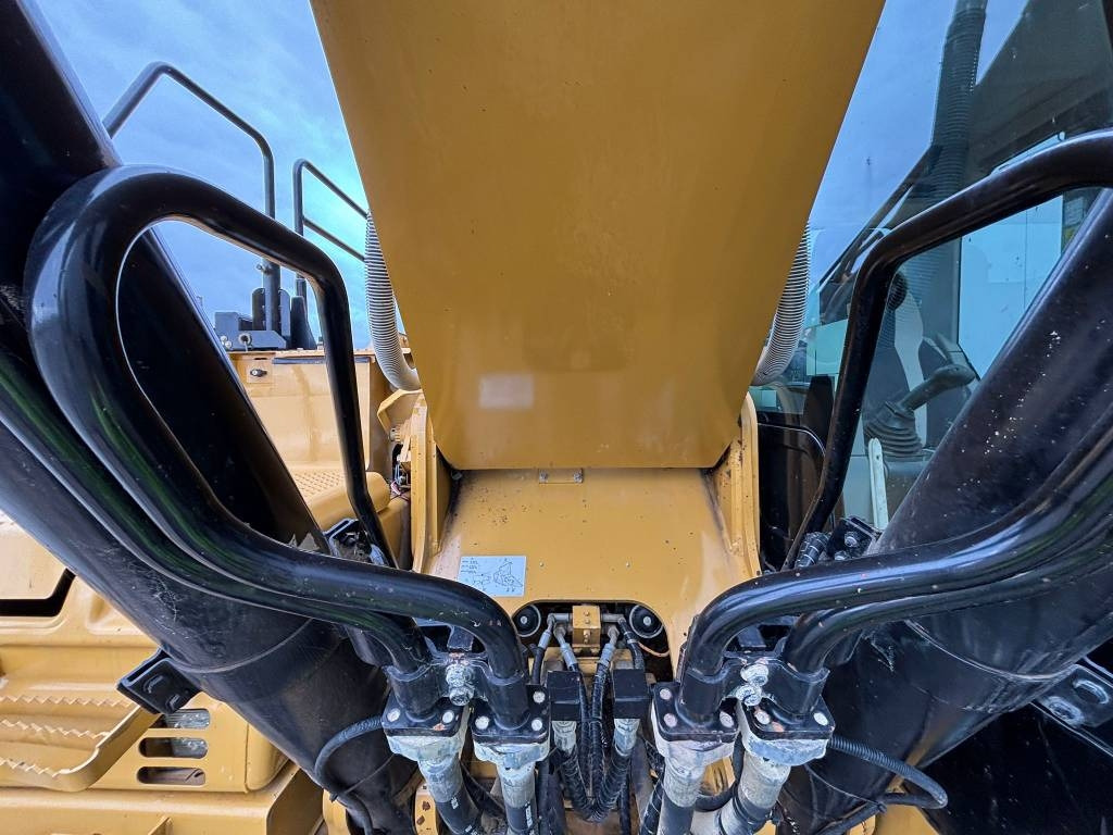 CAT 336F L XE (New Undercarriage)  leasing CAT 336F L XE (New Undercarriage): picture 33