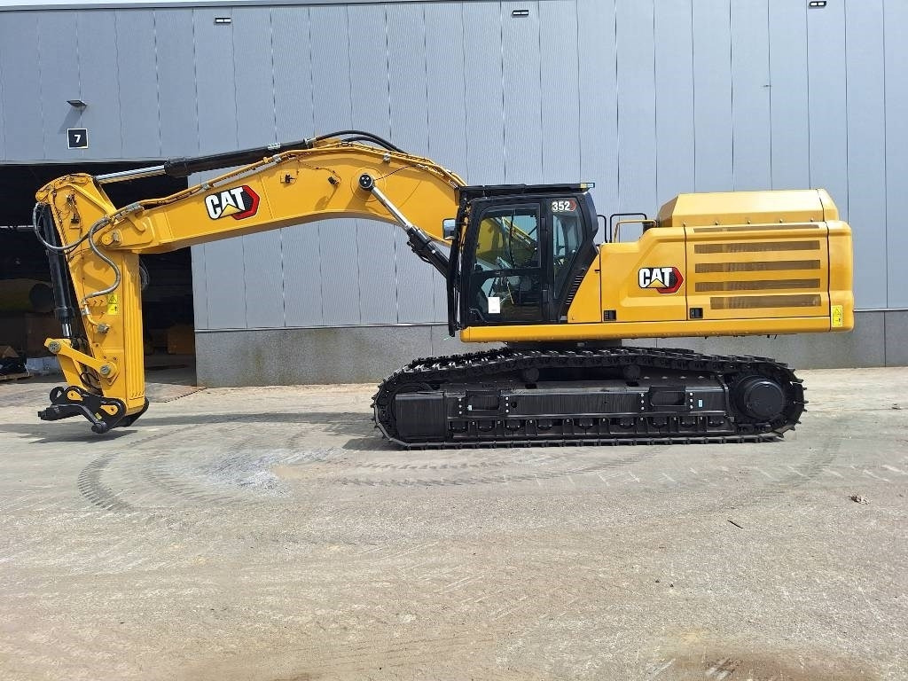 CAT 352 (NEW/Non CE certified) - Crawler excavator: picture 1 CAT 352 (NEW/Non CE certified) - Crawler excavator: picture 1