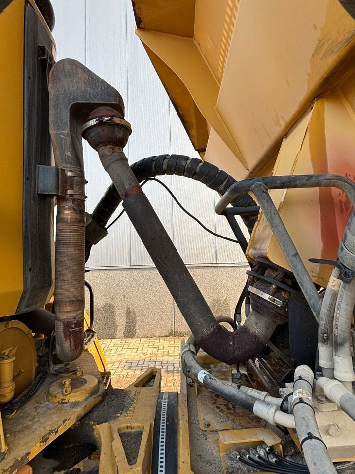 CAT 735 B (Under Preparation) - Articulated dumper: picture 4 CAT 735 B (Under Preparation) - Articulated dumper: picture 4