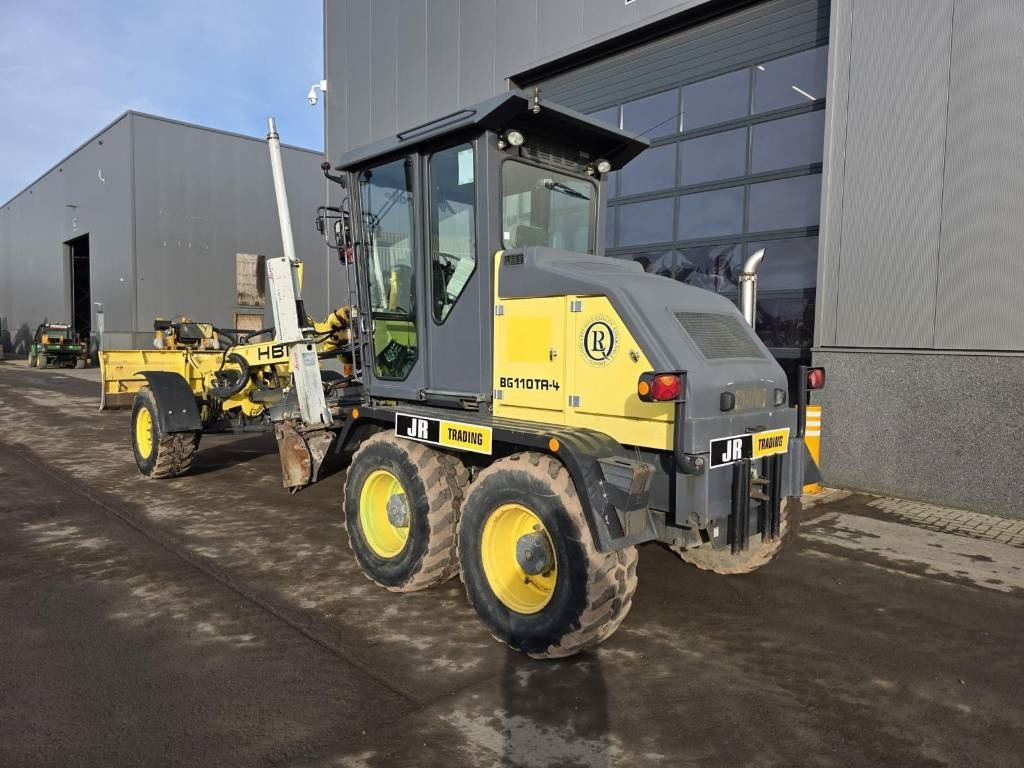 HBM BG 110 TA-4 (Complete Leica GPS) - Grader: picture 3 HBM BG 110 TA-4 (Complete Leica GPS) - Grader: picture 3