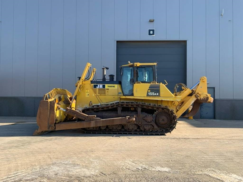 Komatsu D 155 AX-6 (On Transport) - Bulldozer: picture 1 Komatsu D 155 AX-6 (On Transport) - Bulldozer: picture 1