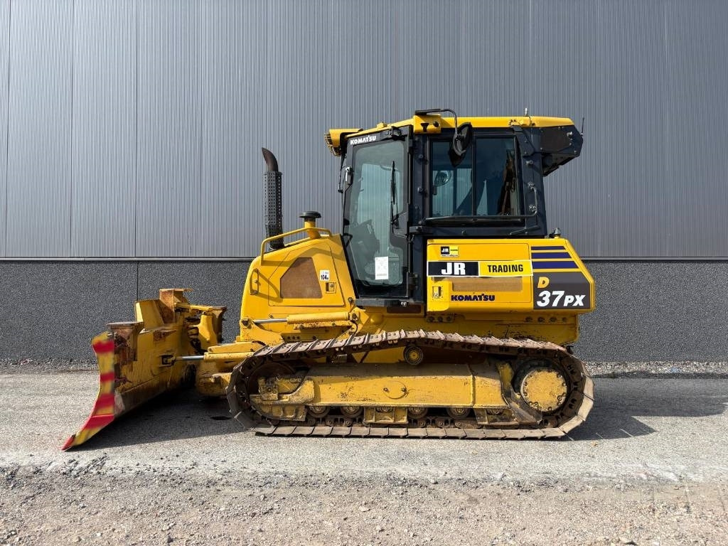 Komatsu D37 PX-23 - Bulldozer: picture 2 Komatsu D37 PX-23 - Bulldozer: picture 2