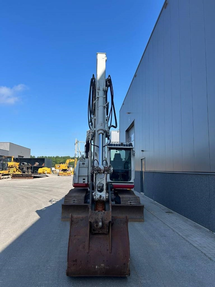 Crawler excavator Takeuchi TB 2150 R: picture 8