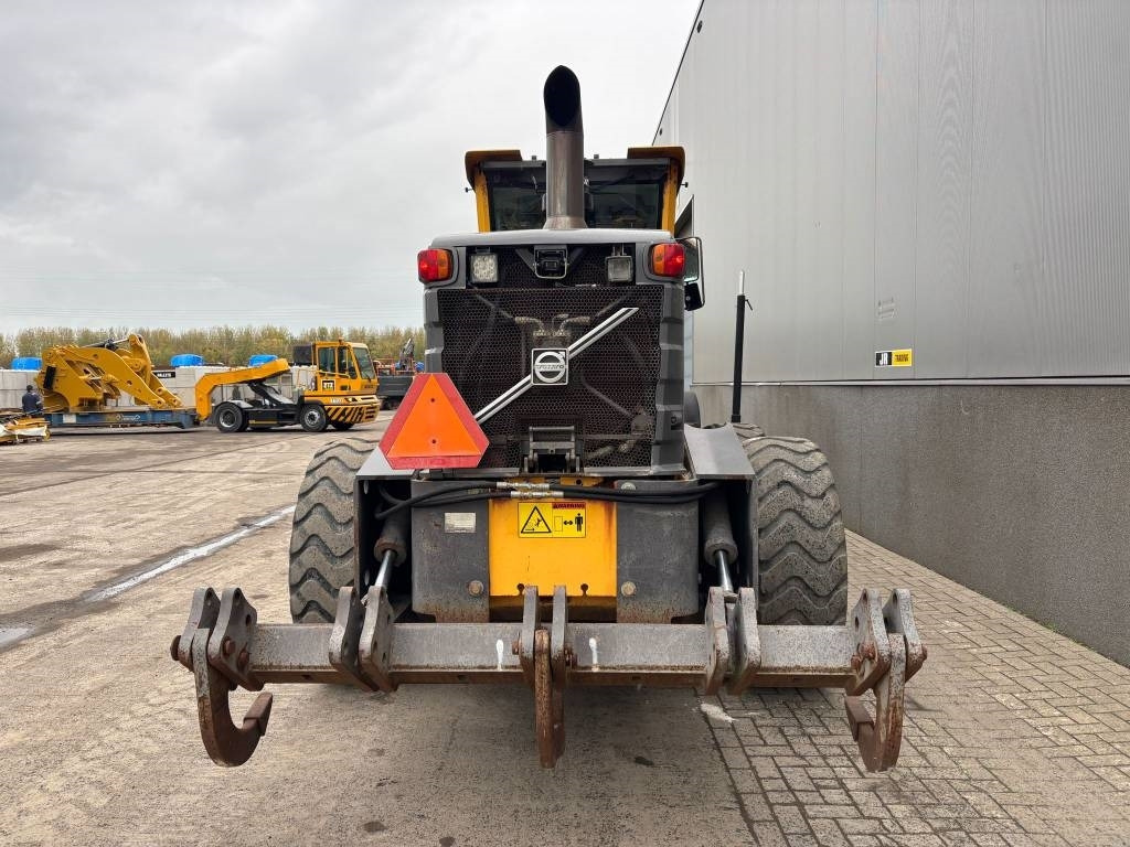 Volvo G 946 AWD (CE Certified / New Engine) - Grader: picture 4 Volvo G 946 AWD (CE Certified / New Engine) - Grader: picture 4