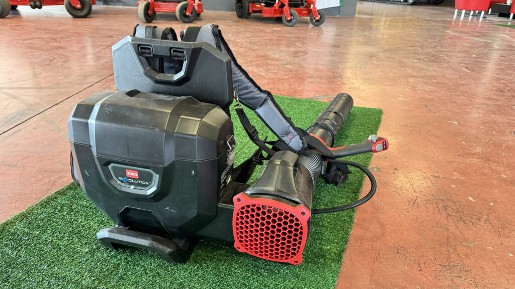 Toro – Zaino e soffiatore Revolution 66200 - Garden equipment: picture 2 Toro – Zaino e soffiatore Revolution 66200 - Garden equipment: picture 2