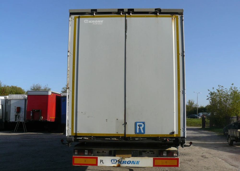 Krone SD - Curtain side truck: picture 5 Krone SD - Curtain side truck: picture 5