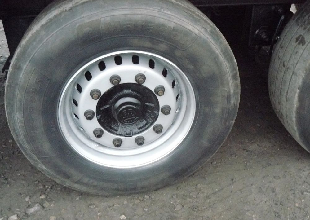 Curtain side truck Krone SDP27: picture 7