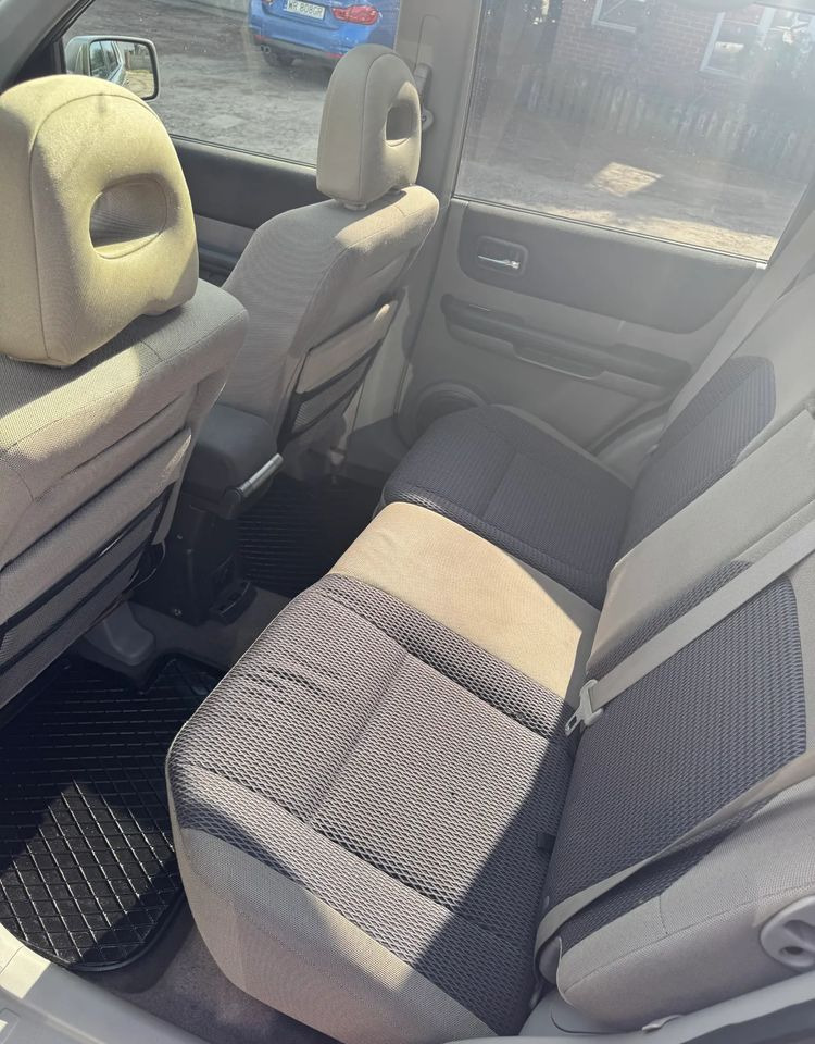 SUV Nissan X-Trail 2.2 dCi 4x2 Comfort: picture 9