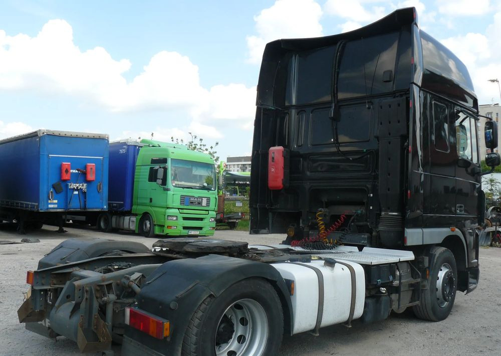 DAF XF105 460 - Tractor unit: picture 5 DAF XF105 460 - Tractor unit: picture 5