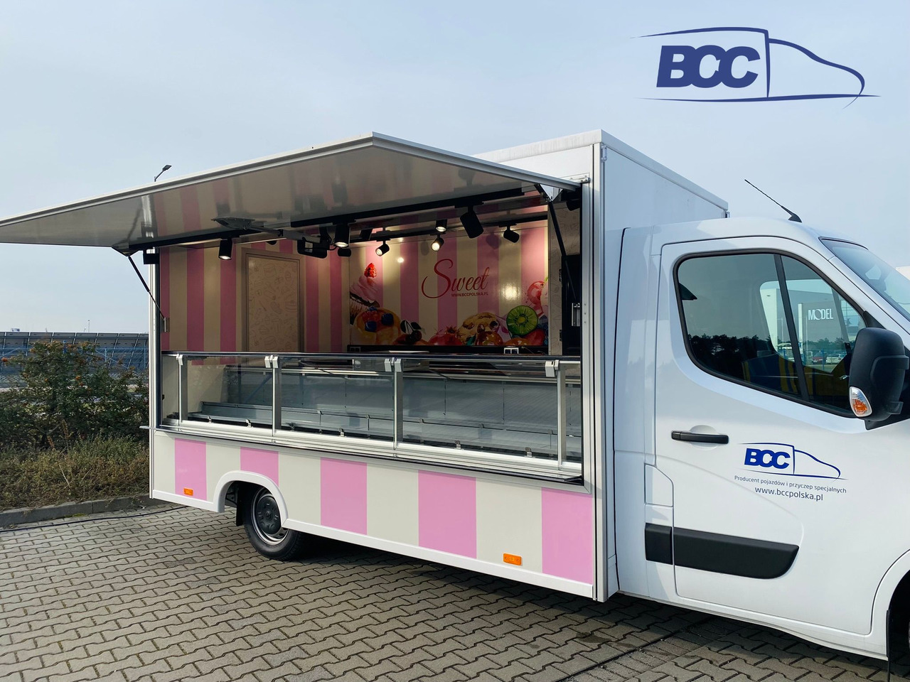 BCC POLSKA - FOOD TRUCK - MOBILNA LODZIARNIA, PEUGEOT BOXER - Vending truck: picture 2 BCC POLSKA - FOOD TRUCK - MOBILNA LODZIARNIA, PEUGEOT BOXER - Vending truck: picture 2
