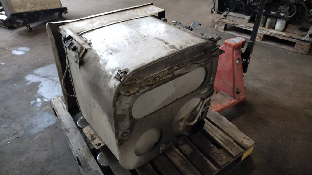 MAN Euro 6 katalysaattori - Engine for Truck: picture 4 MAN Euro 6 katalysaattori - Engine for Truck: picture 4