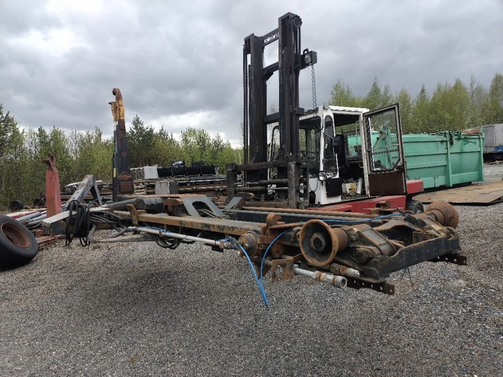 Palift Koukkulaite 18tn 5,90m - Hook lift/ Skip loader system: picture 1 Palift Koukkulaite 18tn 5,90m - Hook lift/ Skip loader system: picture 1