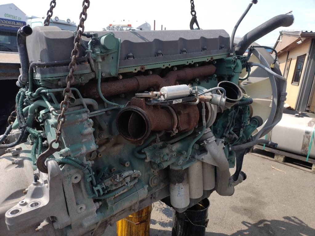 Volvo D13C euro5 käytetty moottori - Engine for Truck: picture 2 Volvo D13C euro5 käytetty moottori - Engine for Truck: picture 2