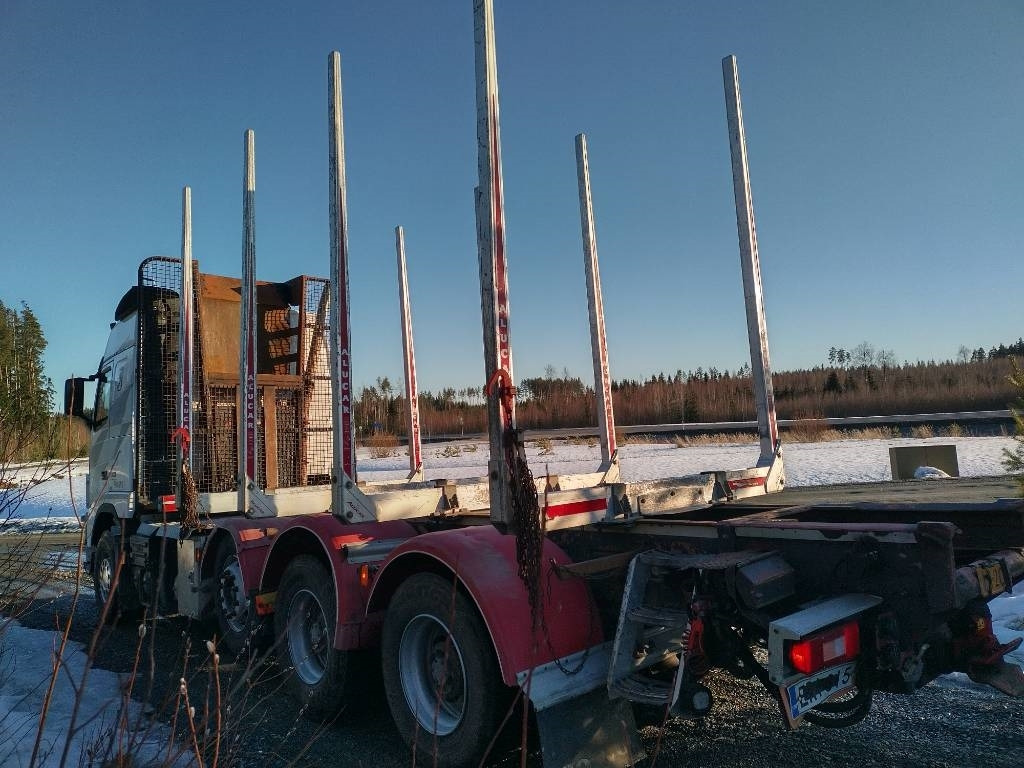 Volvo FH750 puuvarustus, napaperät,trippeli - Timber truck: picture 5 Volvo FH750 puuvarustus, napaperät,trippeli - Timber truck: picture 5