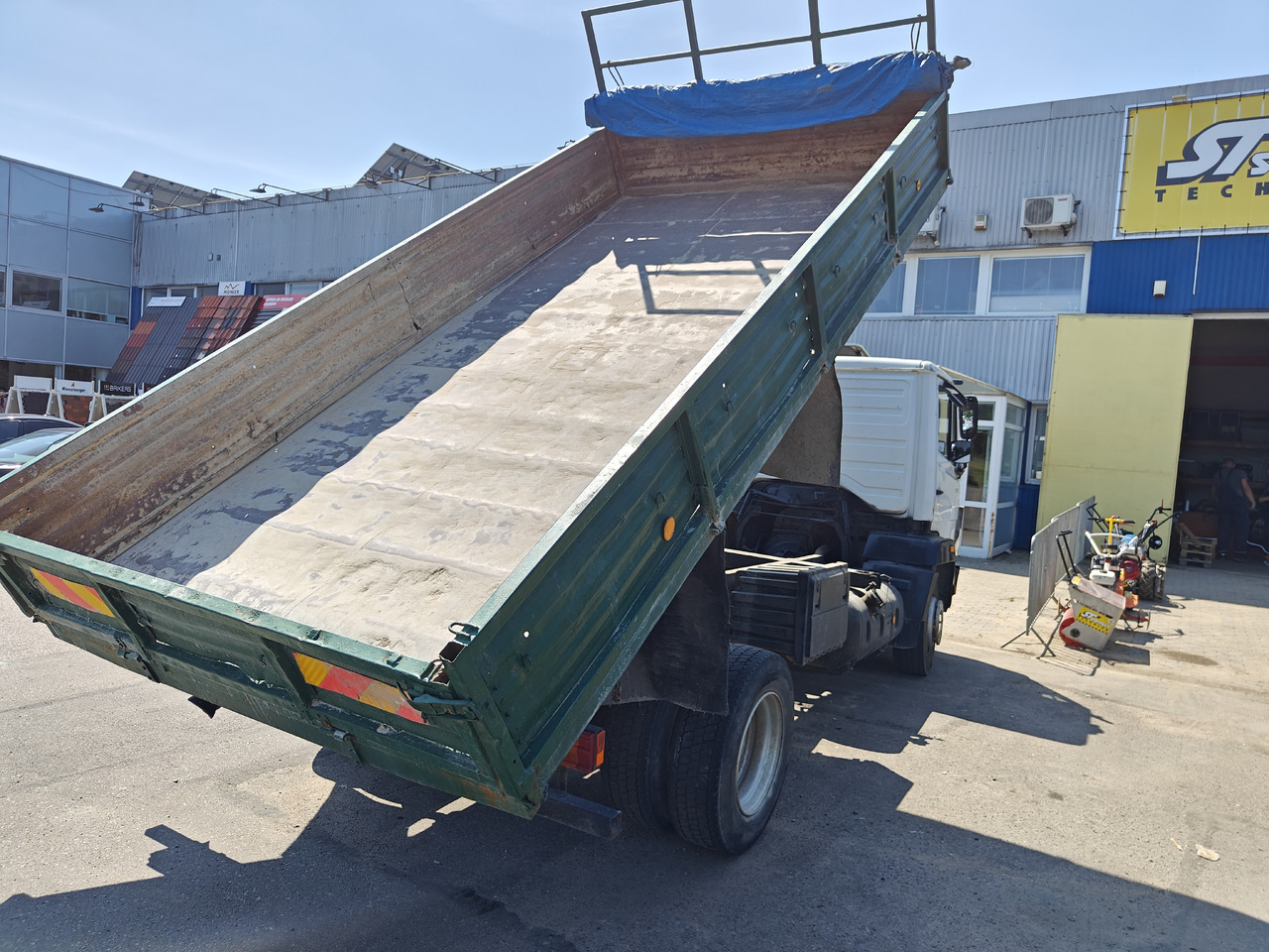 MERCEDES-BENZ 1117 - Tipper: picture 5 MERCEDES-BENZ 1117 - Tipper: picture 5