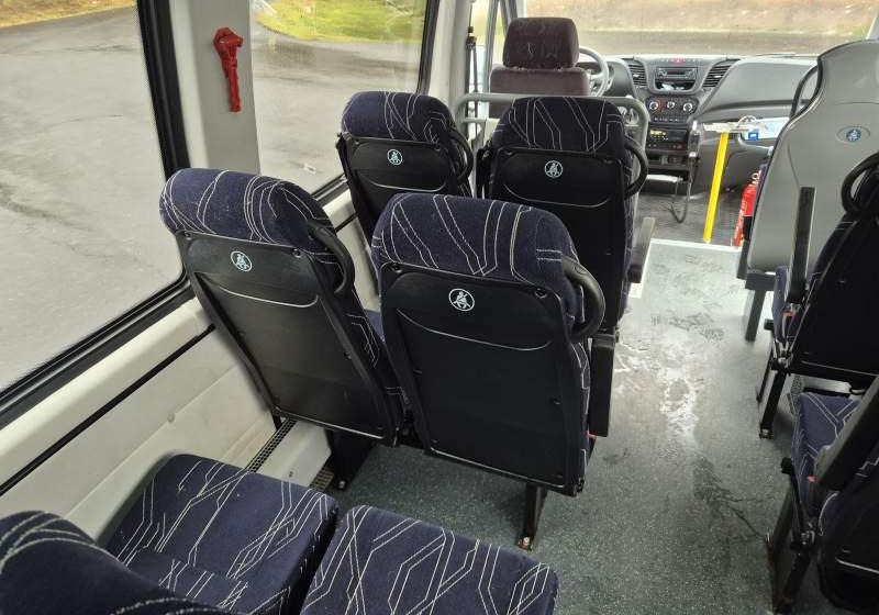 Iveco DAILY LINE / SPROWADZONE / 2X KLIMATYZACJA/ MANUAL - Minibus, Passenger van: picture 5 Iveco DAILY LINE / SPROWADZONE / 2X KLIMATYZACJA/ MANUAL - Minibus, Passenger van: picture 5