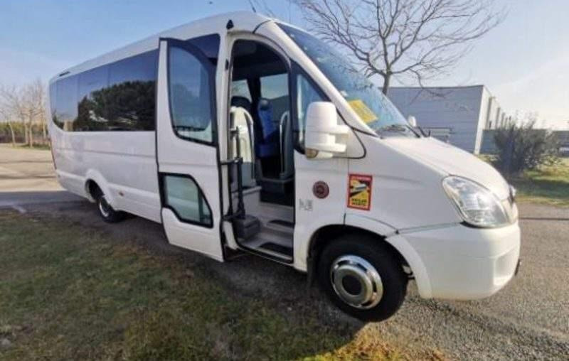 Iveco SUNSET / SPROWADZONE / 23 MIEJSCA / 170 000 KM - Coach: picture 1 Iveco SUNSET / SPROWADZONE / 23 MIEJSCA / 170 000 KM - Coach: picture 1