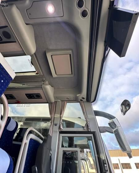 VanHool TX15 ACRON / SPROWADZONY / MANUAL / PANORAMA DACH - Coach: picture 5 VanHool TX15 ACRON / SPROWADZONY / MANUAL / PANORAMA DACH - Coach: picture 5