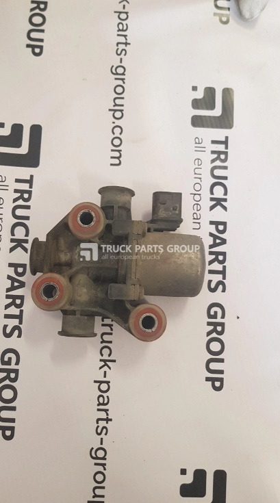 IVECO IVECO STRALIS EURO6 valve unit, climate coolant control valve, water control 4460913080, E5801324524, 5801324524, MA57131472 - ECU for Truck: picture 1 IVECO IVECO STRALIS EURO6 valve unit, climate coolant control valve, water control 4460913080, E5801324524, 5801324524, MA57131472 - ECU for Truck: picture 1