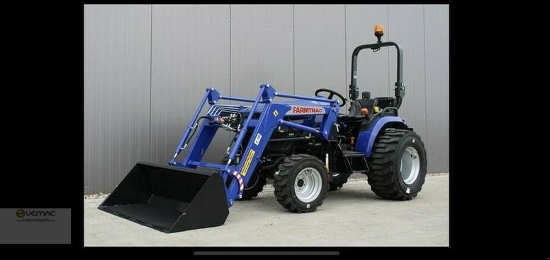 Farmtrac Farmtrac 22 22PS Frontlader Traktor Schlepper NEU Allrad Kubota - Compact tractor: picture 3 Farmtrac Farmtrac 22 22PS Frontlader Traktor Schlepper NEU Allrad Kubota - Compact tractor: picture 3