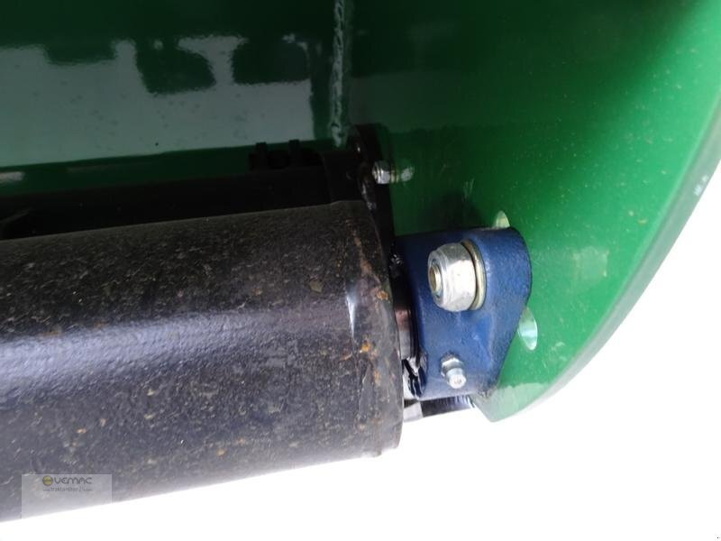 New Flail mower Vemac EFM125 125cm Mulcher Schlegelmulcher Hammerschlegel NEU: picture 8 New Flail mower Vemac EFM125 125cm Mulcher Schlegelmulcher Hammerschlegel NEU: picture 8