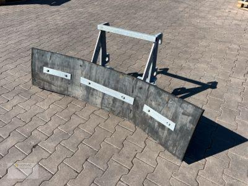 Vemac Gummischieber 200 Weidemann Kramer Wacker Hoflader Futterschieber - Blade for Agricultural machinery: picture 1 Vemac Gummischieber 200 Weidemann Kramer Wacker Hoflader Futterschieber - Blade for Agricultural machinery: picture 1