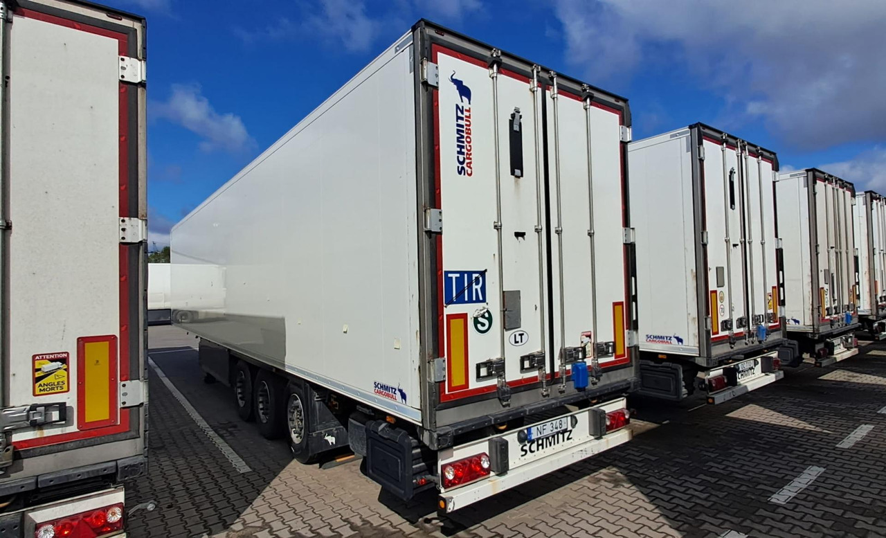 2019/2020 Schmitz Cargobull SKO FP 60 ThermoKing SLXi 300 - Refrigerator semi-trailer: picture 2 2019/2020 Schmitz Cargobull SKO FP 60 ThermoKing SLXi 300 - Refrigerator semi-trailer: picture 2